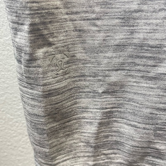 Lululemon Men's Gray‎ Metal Vent Tech Short Sleeve T Shirt Size Medium - Picture 5 of 5